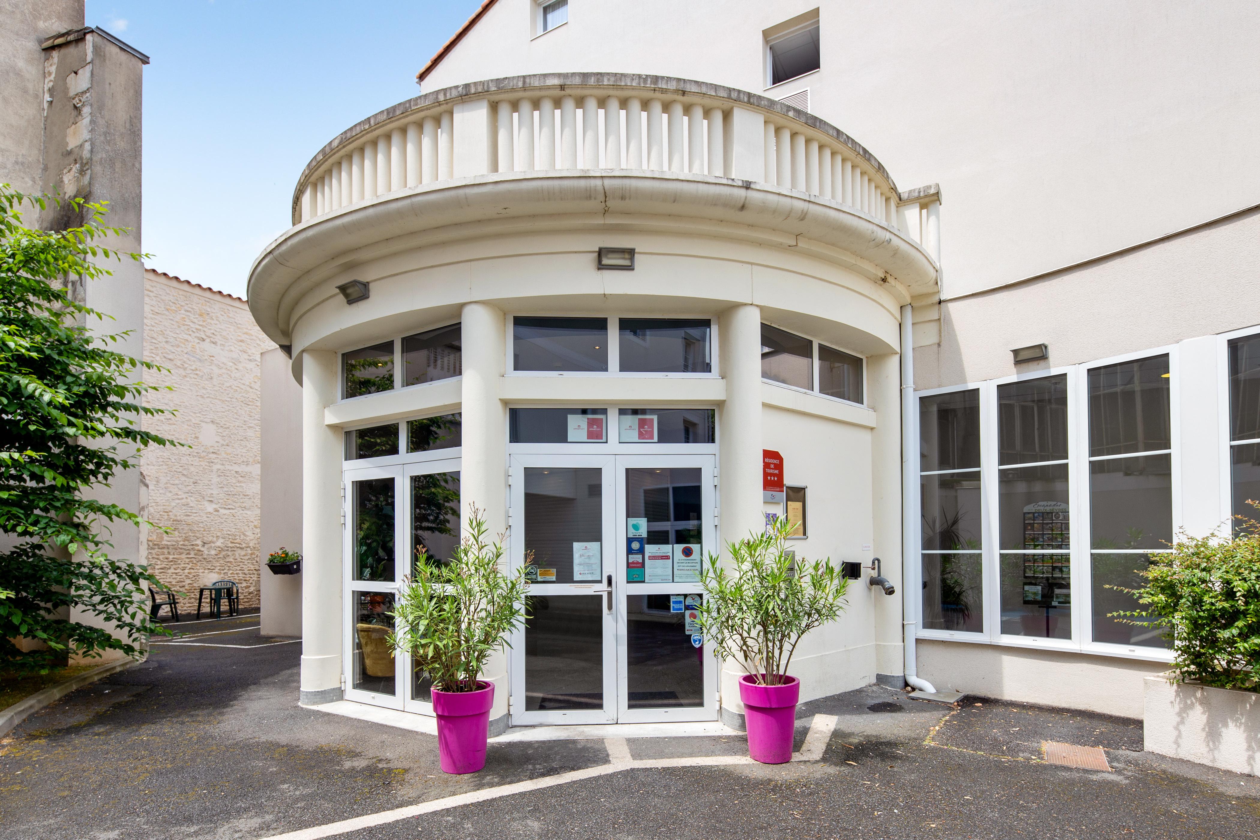 Appart'City Confort Niort Centre Exterior photo