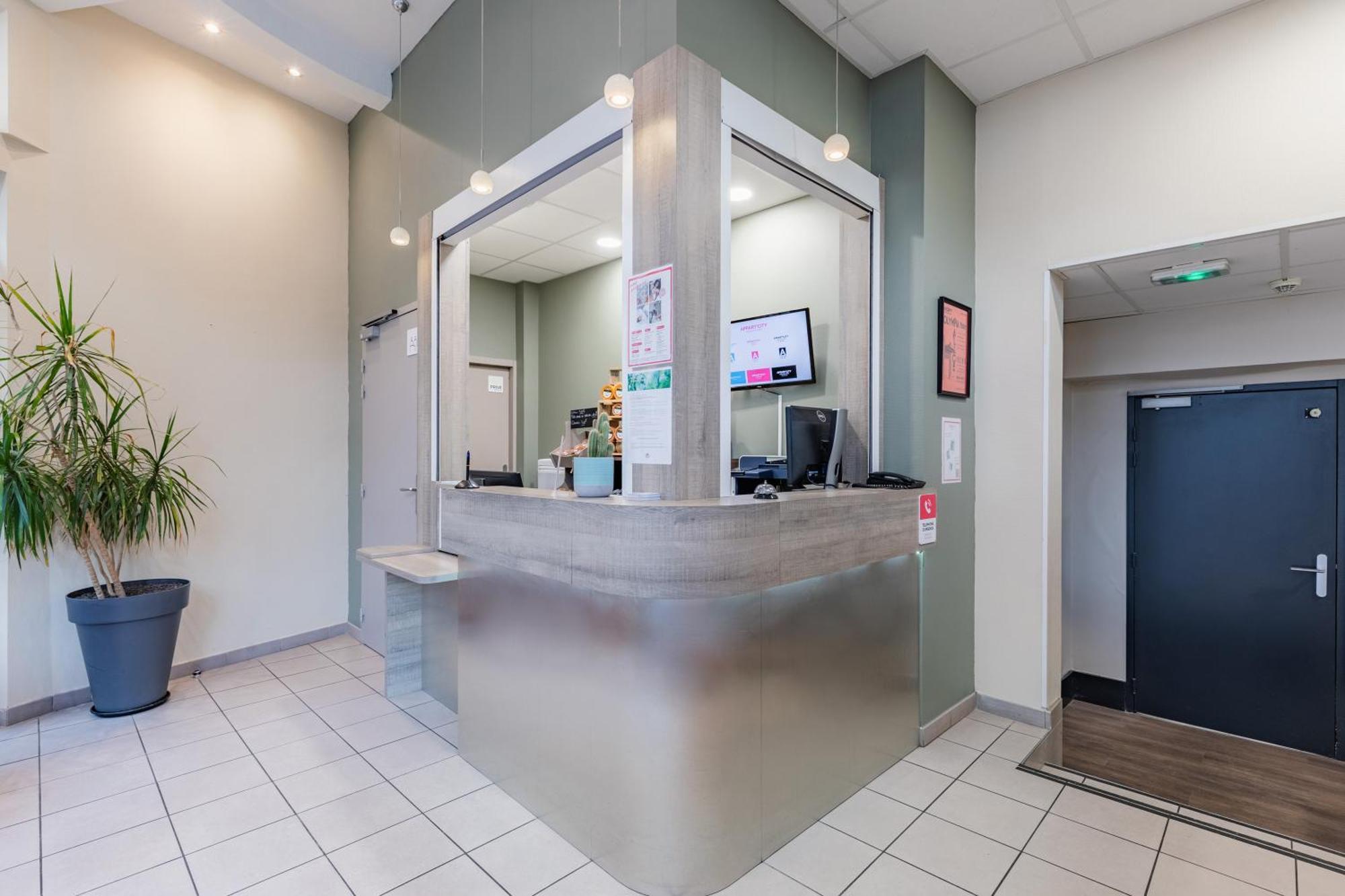 Appart'City Confort Niort Centre Exterior photo
