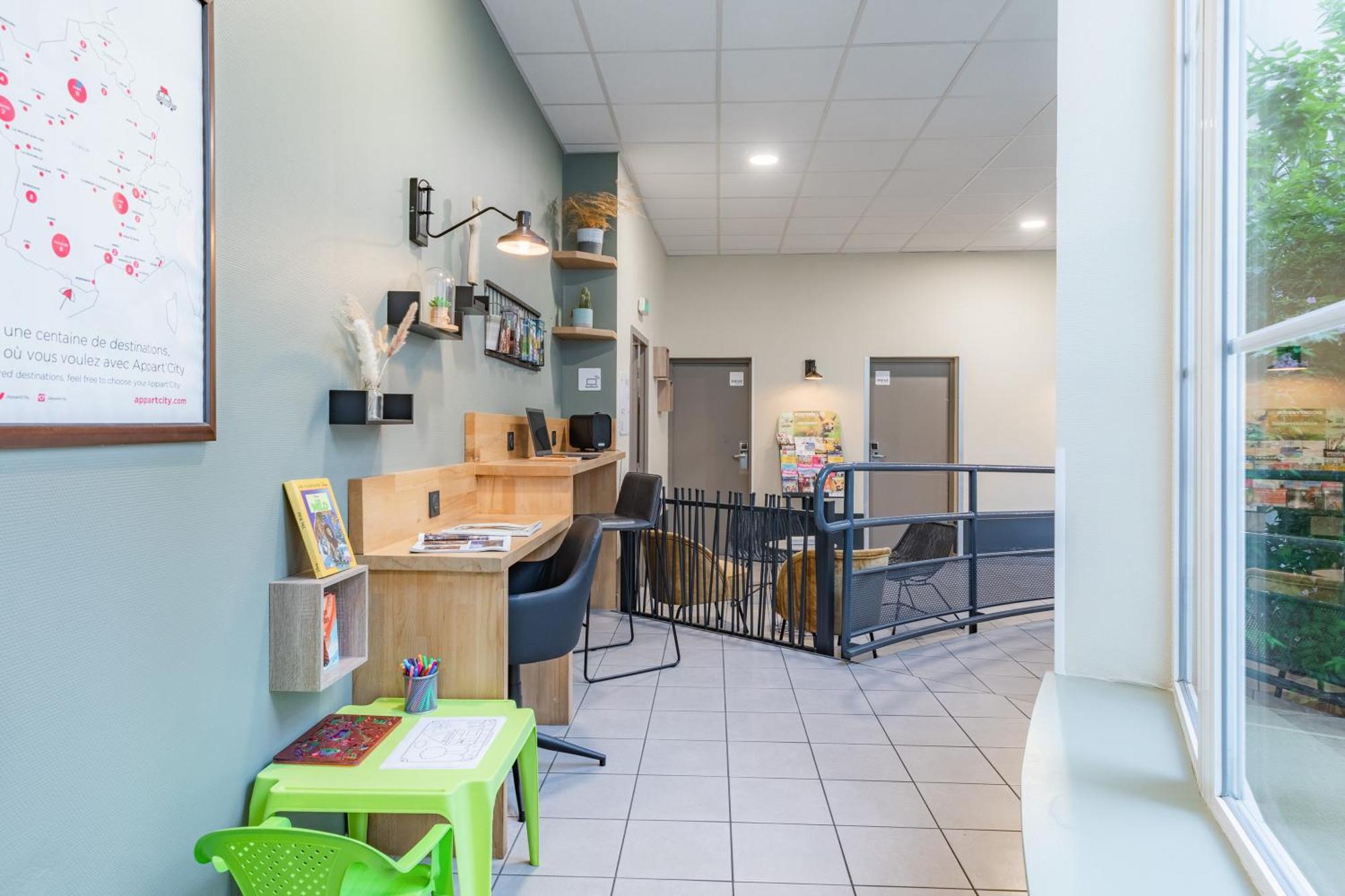 Appart'City Confort Niort Centre Exterior photo